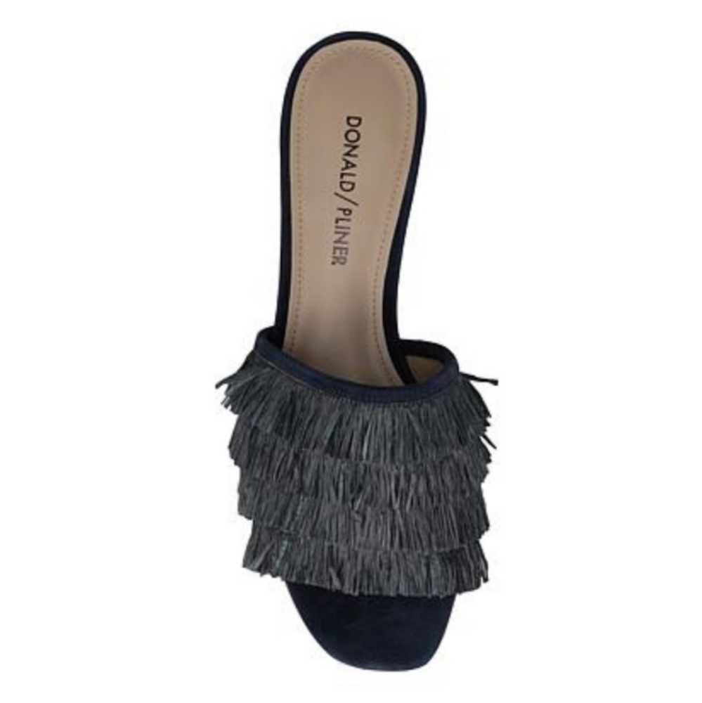 **SOLD** Donald J Pliner Reise Suede Raffia Fringe Slide S8